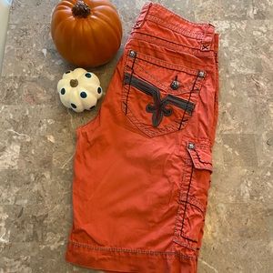 Men’s Rock Revival shorts like new